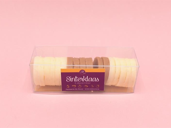 Romig borstplaat circa 17 stuks