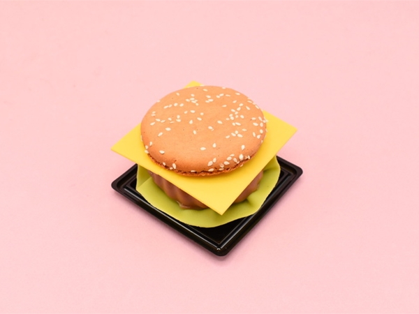 Hamburger macaron